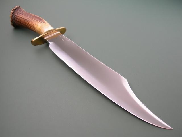 Dyrt kniver