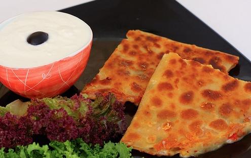 Slik lager du khachapuri raskt i stekepanne