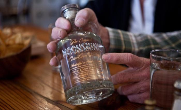 Moonshine uten lukt og med mild smak