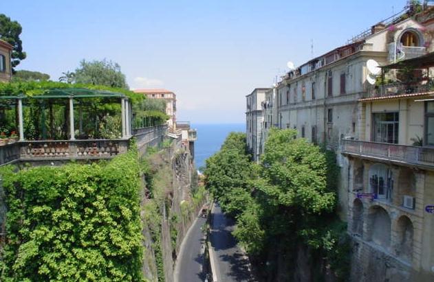 italy sorrento vurderinger