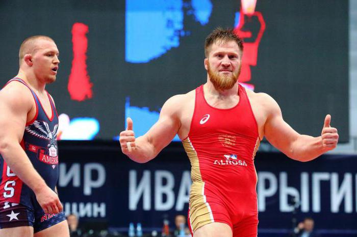 Anzor Boltukaev: urolig karriere av tsjetsjenske freestyle wrestler