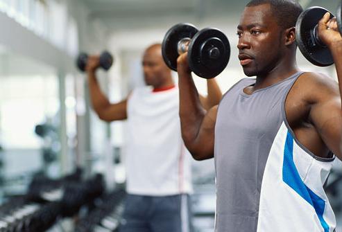 Standard treningsprogram i gym for menn